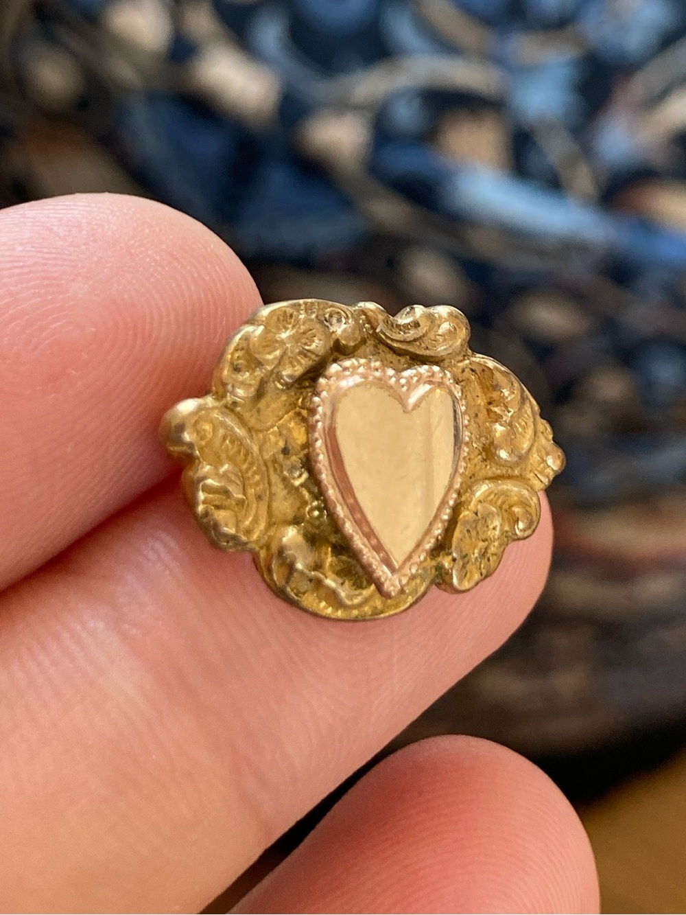 Antique Victorian Gold-Filled Engraved Floral & Heart Lingerie/Lace Pin - Picture 3 of 7